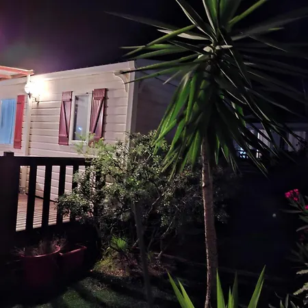 Mobilhome Paisible Et Verdoyant Campsite