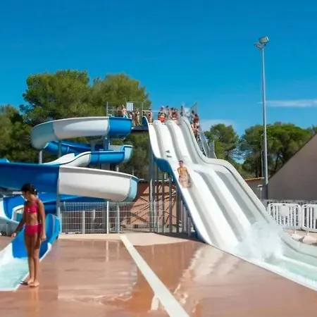 Campsite Mobilhome Paisible Et Verdoyant Puget-sur Argens