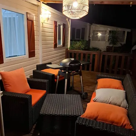 Campsite Mobilhome Paisible Et Verdoyant *